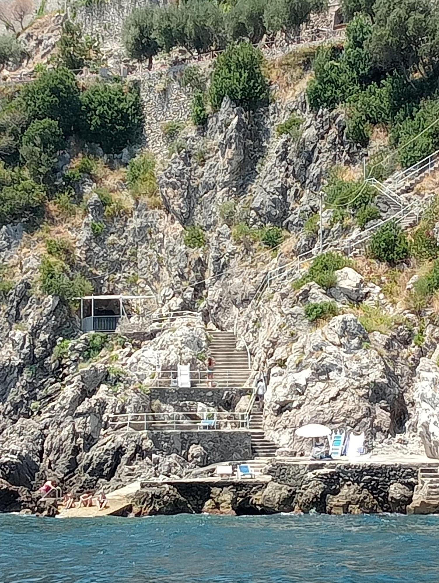 אמאלפי Appartamento Di Raphael Con Discesa Privata Al Mare מראה חיצוני תמונה